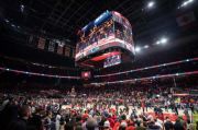 首块三星360°LED屏幕入驻NBA，点亮亚特兰大老鹰队主场